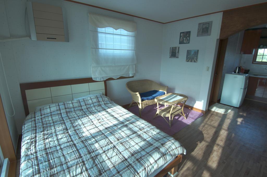 Yerae Pensión Seogwipo Habitación foto