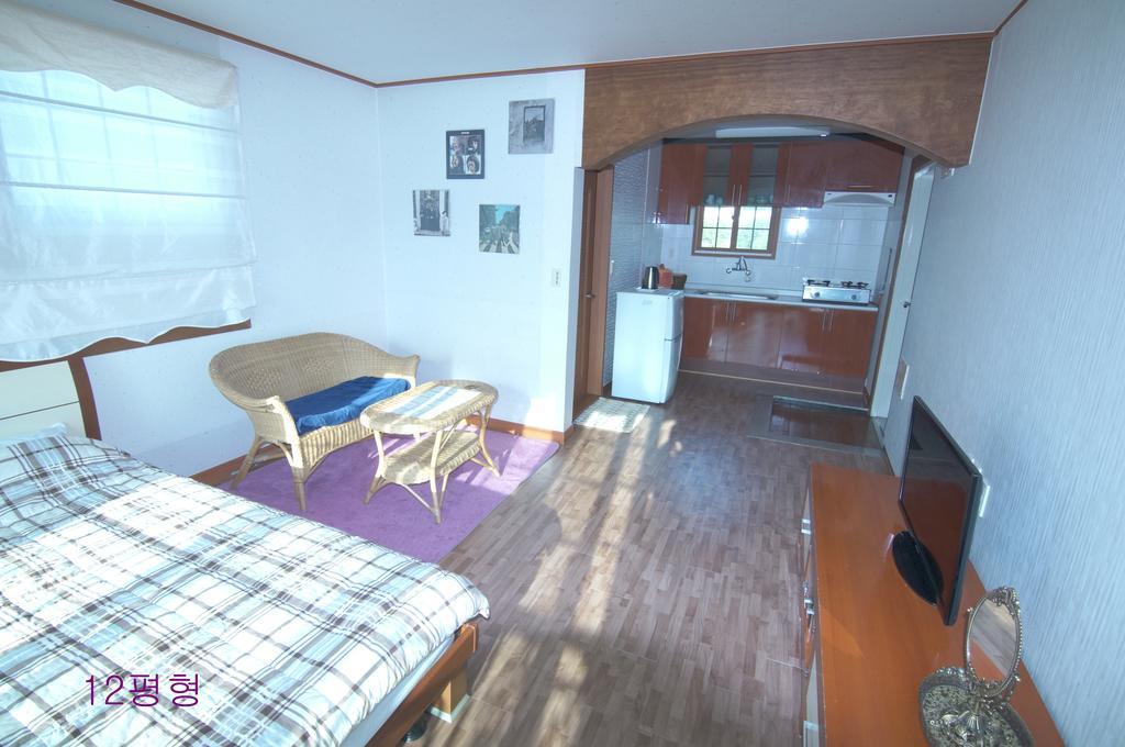 Yerae Pensión Seogwipo Habitación foto
